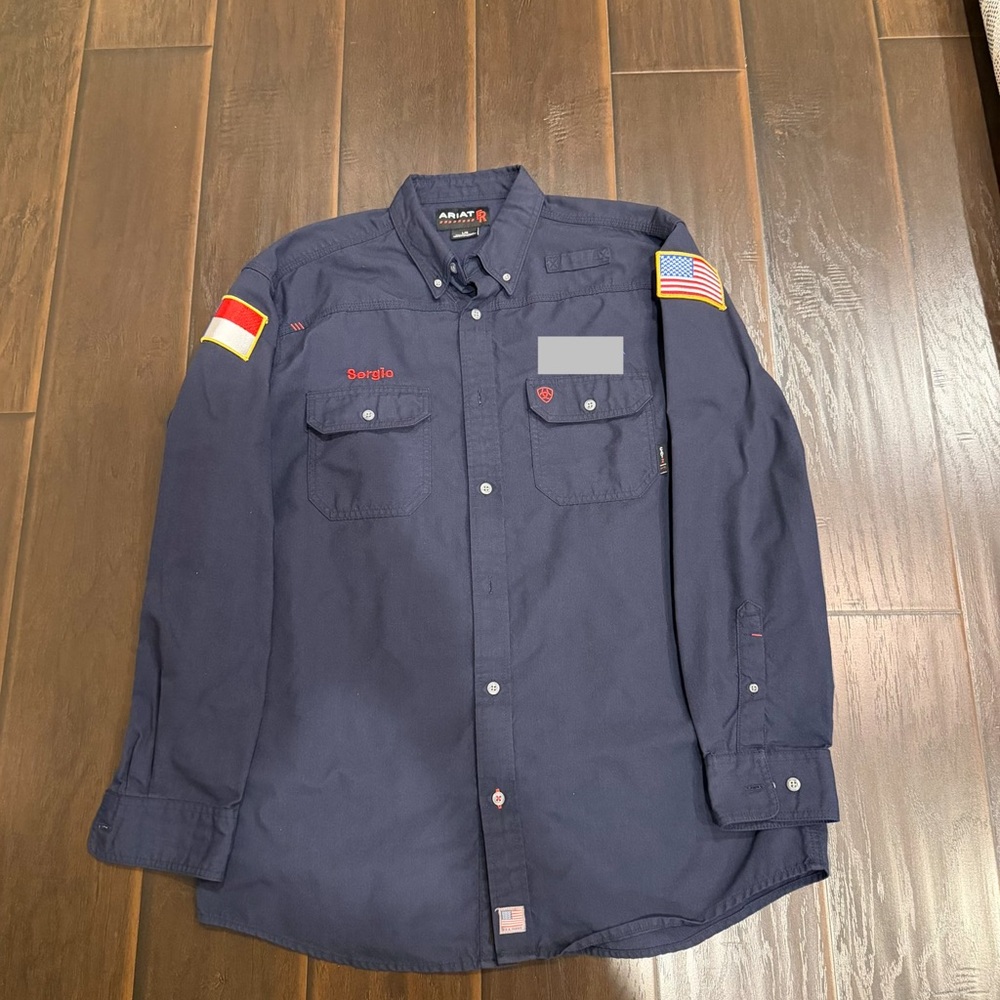 Ariat FR Featherlight Work Shirt Size Large in Navy Blue